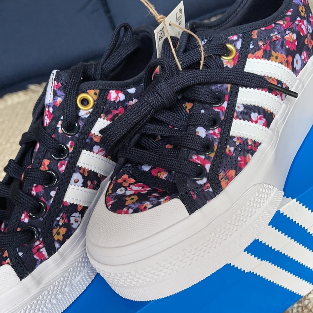 ADIDAS NIZZA PLATFORM WMNS - Picture 15 of 16